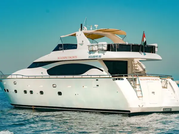 82ft Luxury Yacht Trip