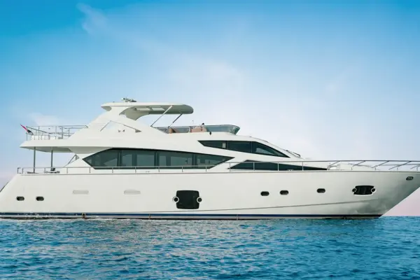 92 ft Yacht Dubai Trip