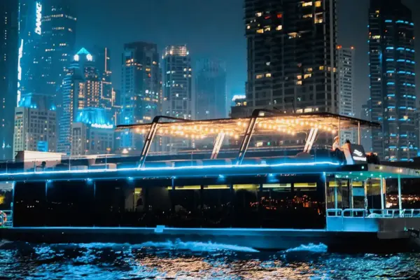 Outstanding 90ft Houseboat Trip