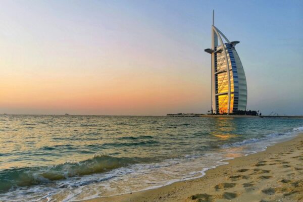 Discover Scuba Diving at Jumeirah Beach, Dubai (No License Required)