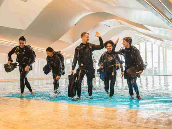 Deep Dive Dubai Guided Scuba Dive for Certified Divers (Up to 30m)